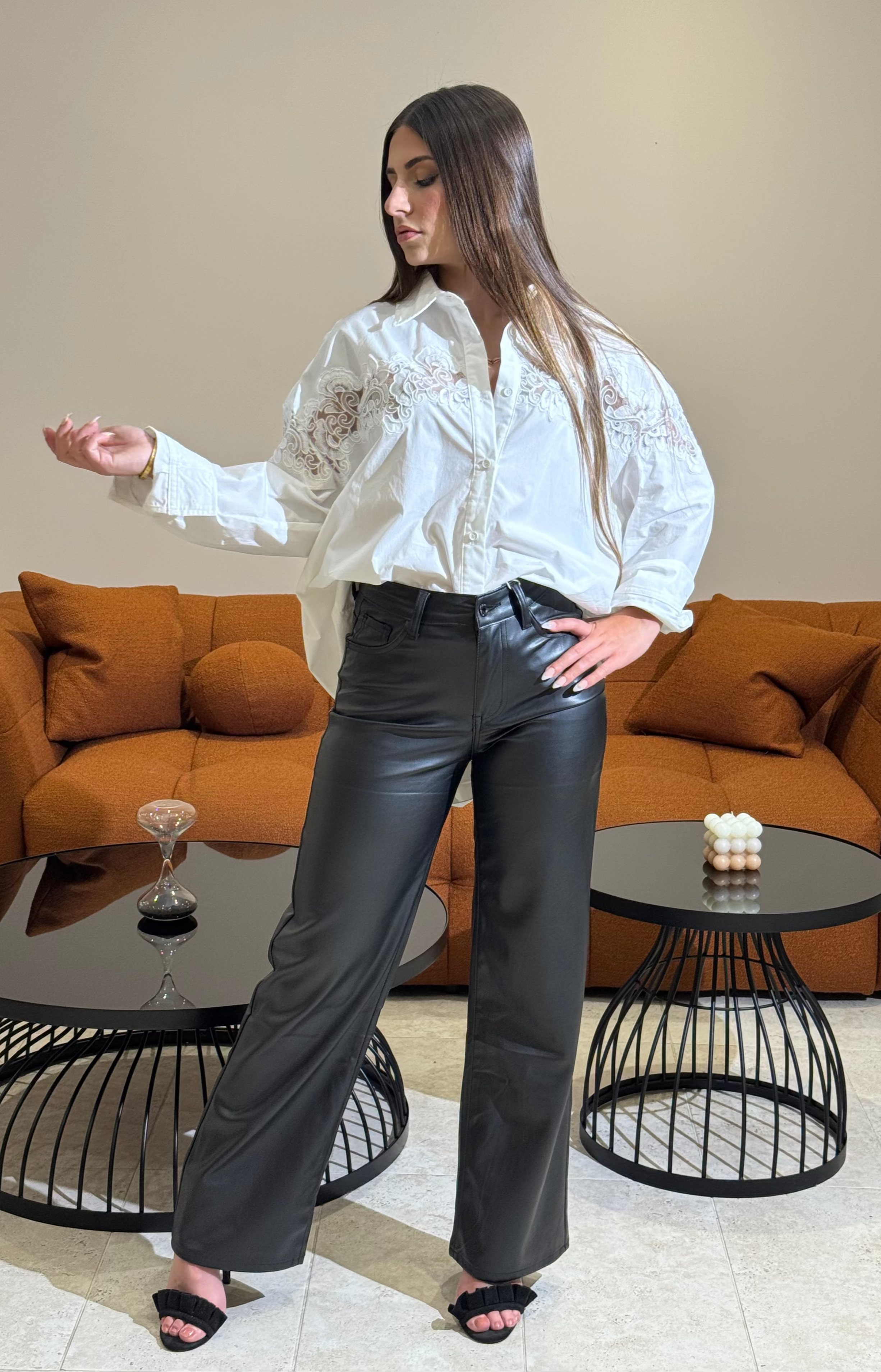 Chemise Blanche 100%coton Oversize avec Dentelle